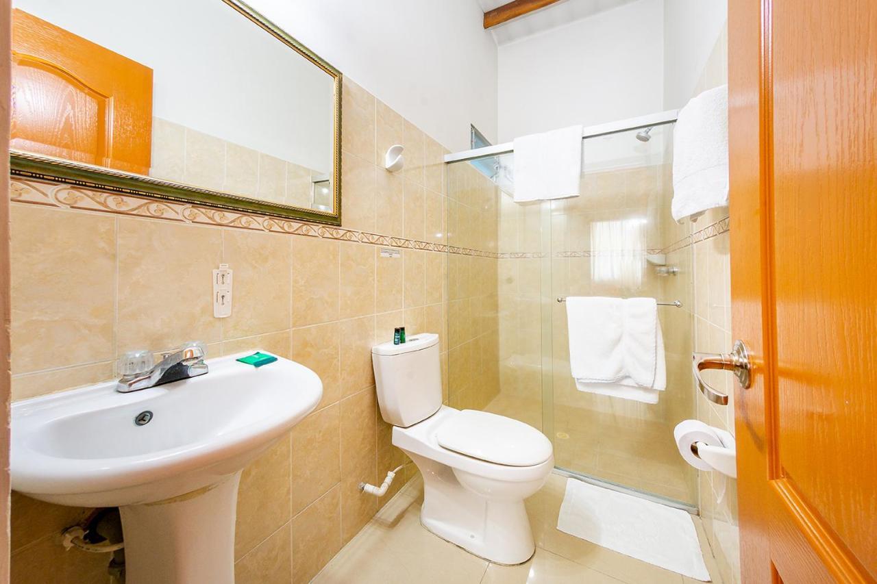 Ayenda Optimum Hotel Pereira Kültér fotó