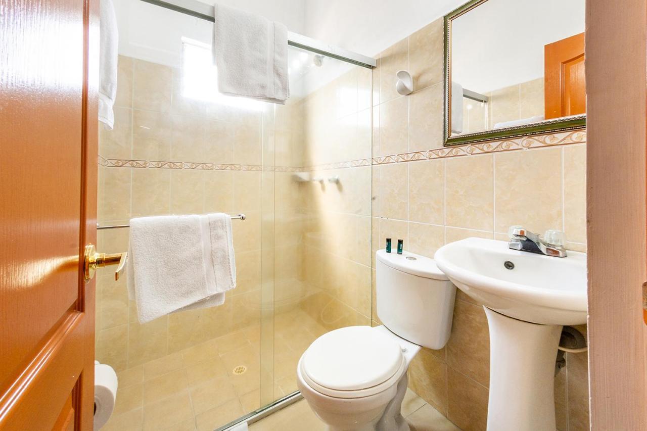 Ayenda Optimum Hotel Pereira Kültér fotó