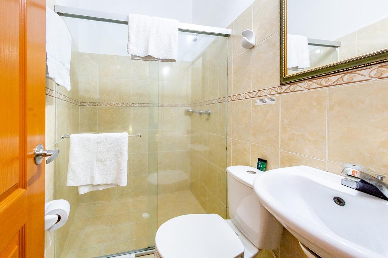 Ayenda Optimum Hotel Pereira Kültér fotó