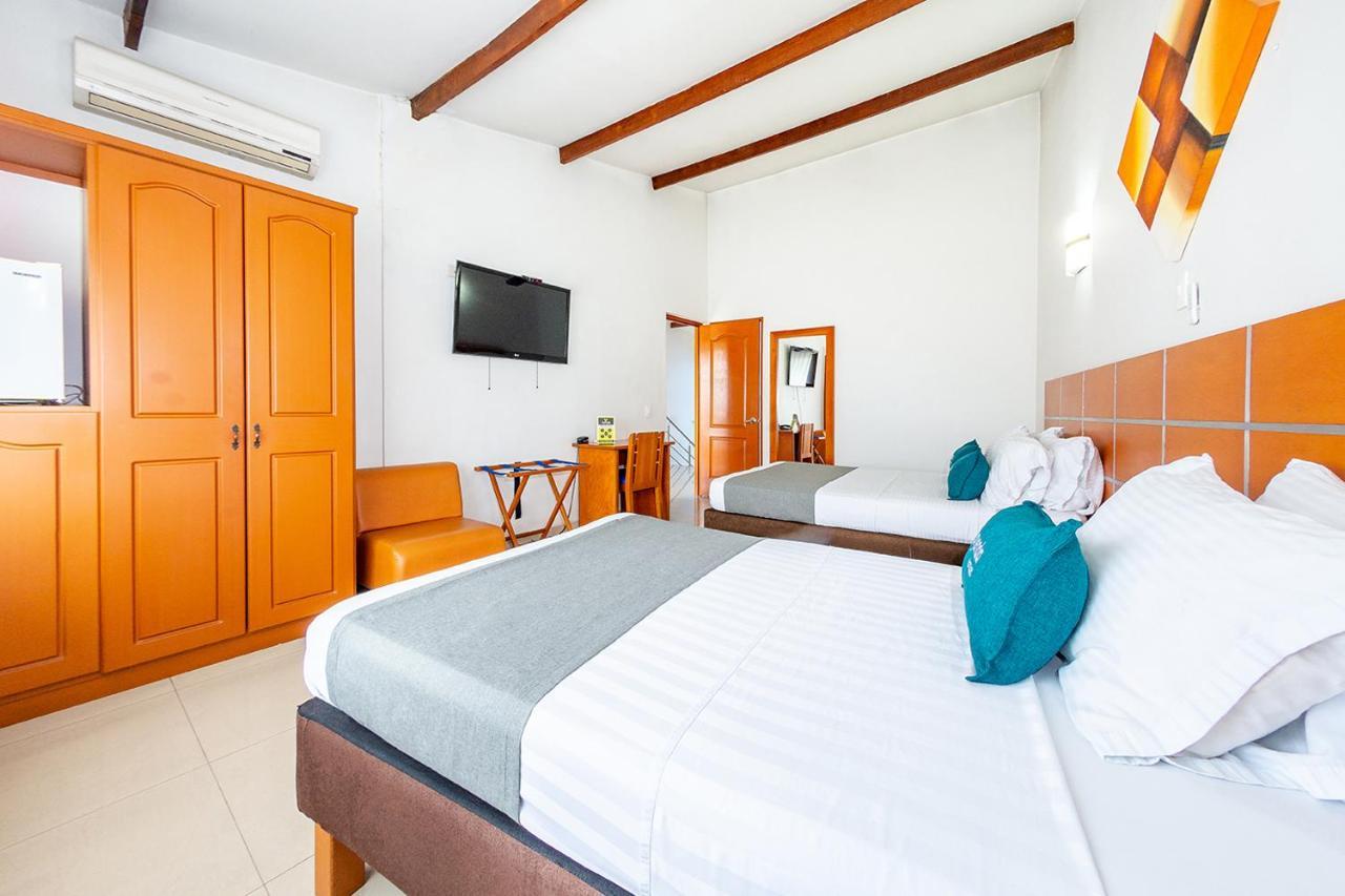 Ayenda Optimum Hotel Pereira Kültér fotó